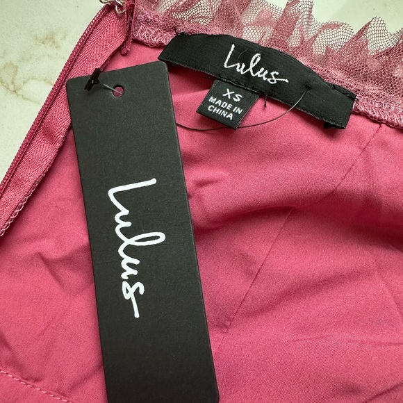 Lulu's Strapless Layered Dress in Mauve - Picture 4 of 4